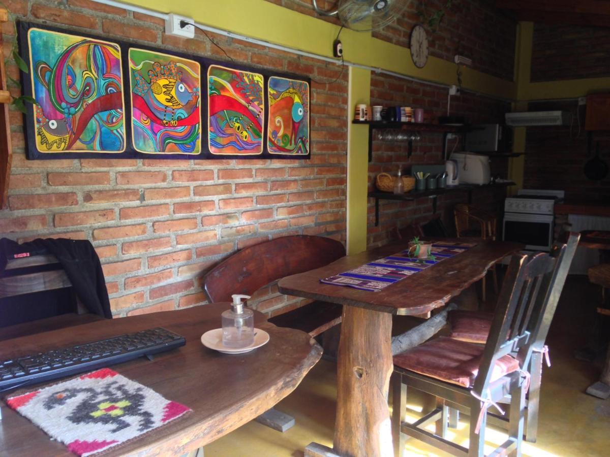 Hostal Del Suri Cafayate Eksteriør billede